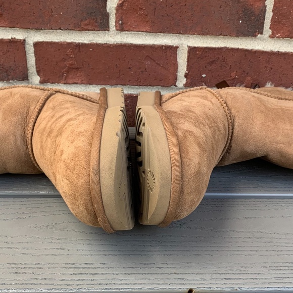 UGG Bailey Bow Tall II Boot - Picture 10 of 14